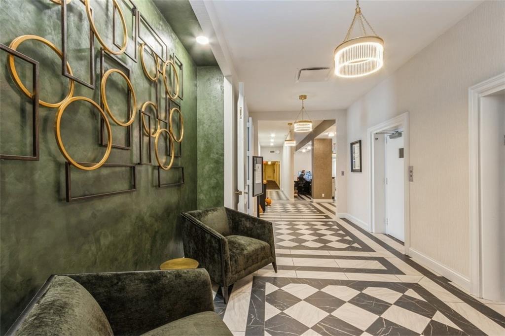 4545 Wornall Road 310