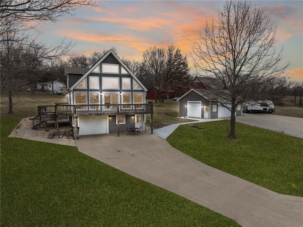 Photo of 385 Lake Viking Terrace, Gallatin, MO 64640 (MLS # 2592105)