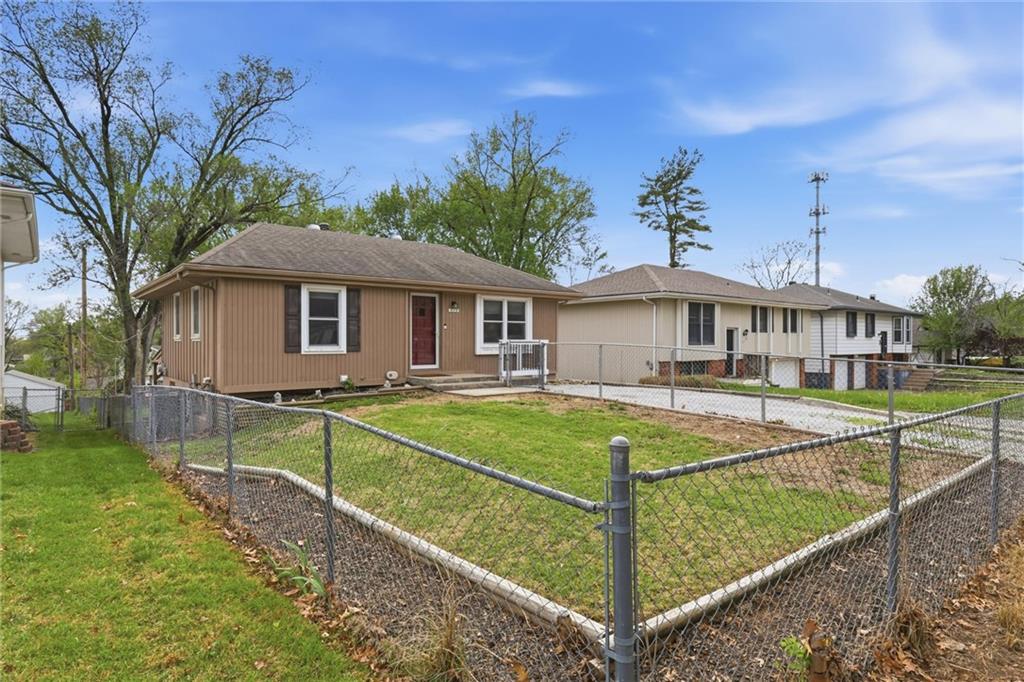 5115 NE 46th Street