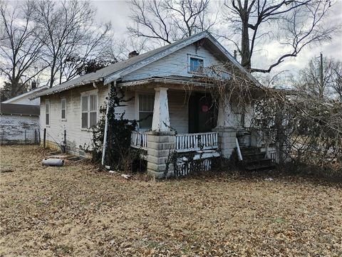 123 W Madison Street, Pittsburg, KS 66762 - MLS#: 2528571