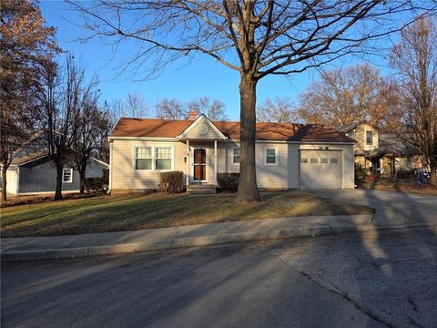 832 W Charles Street, Independence, MO 64055 - MLS#: 2563716