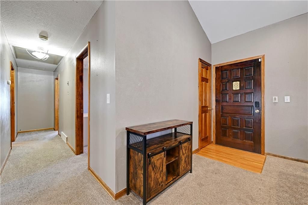 Photo of 1358 S Delaware Avenue, Independence, MO 64055 (MLS # 2598607)