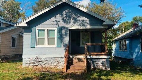 2908 E 61st Street, Kansas City, MO 64130 - #: 2579172