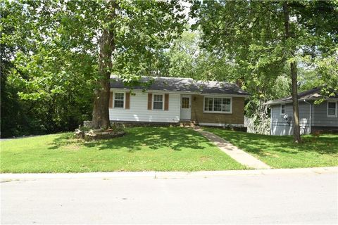 13218 Craig Avenue, Grandview, MO 64030 - MLS#: 2568687