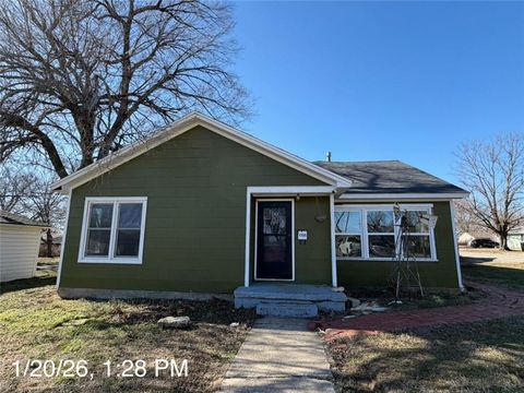 MLS: 2601633