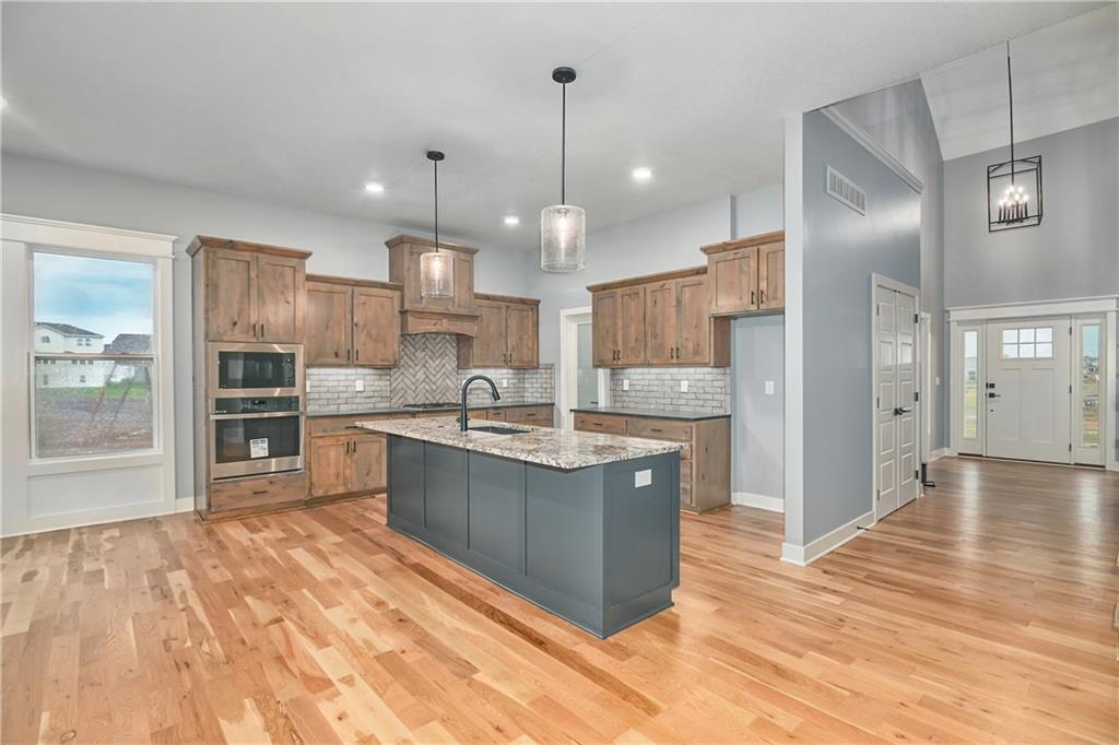 6004 Apache Drive
