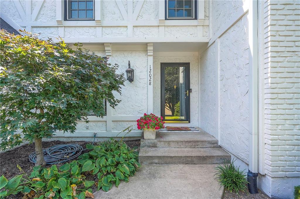 12028 Ballentine Street