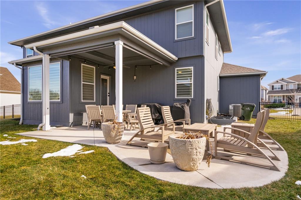 16180 W 165th Terrace