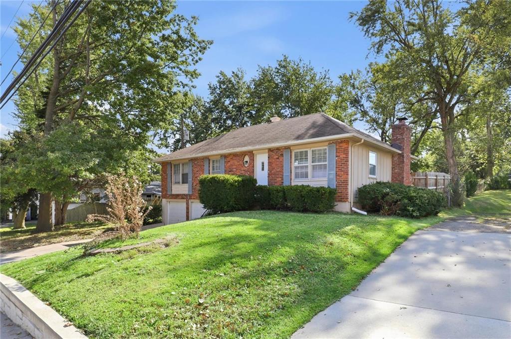1405 NE 76th Street