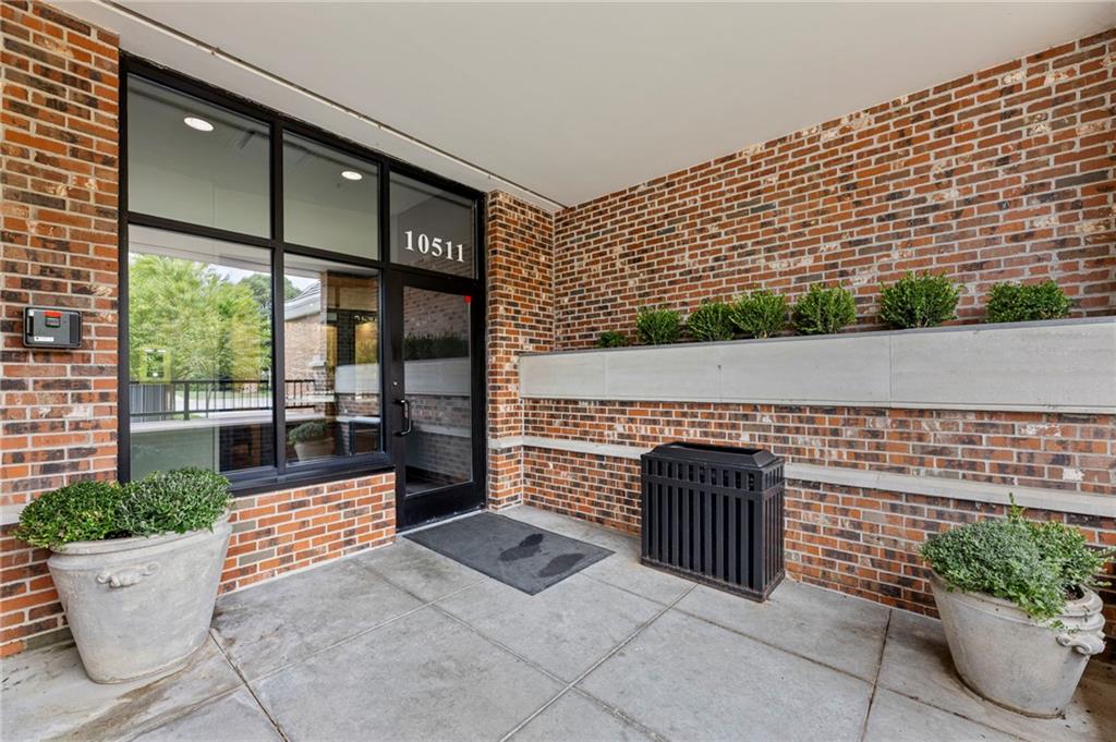 10511 Mission Road 302