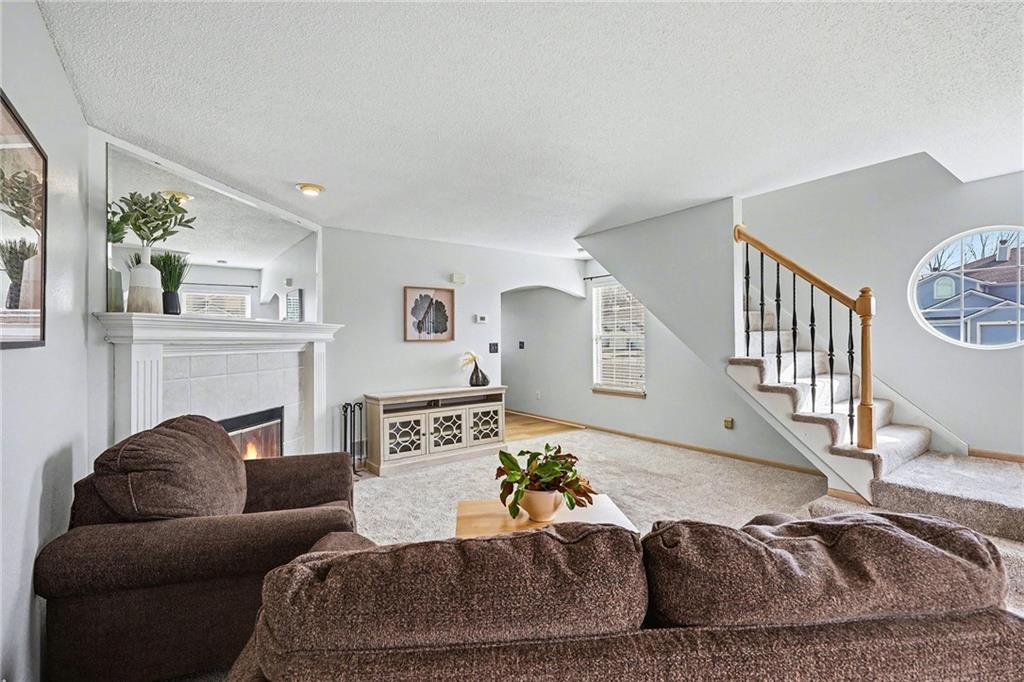 5856 NW Plantation Lane