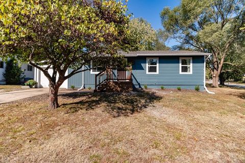 Photo of 1524 E 28TH Terrace, Lawrence, KS 66046 (MLS # 2581735)