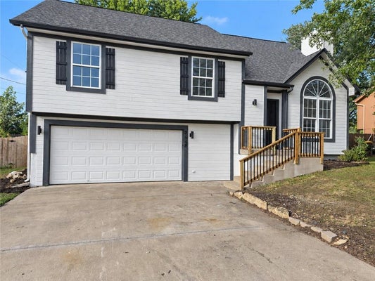 21380 W 181ST TER, OLATHE, KS 66062 - Image 85bb9d74db6d3cdfc54ce42a52f1be21/243619898