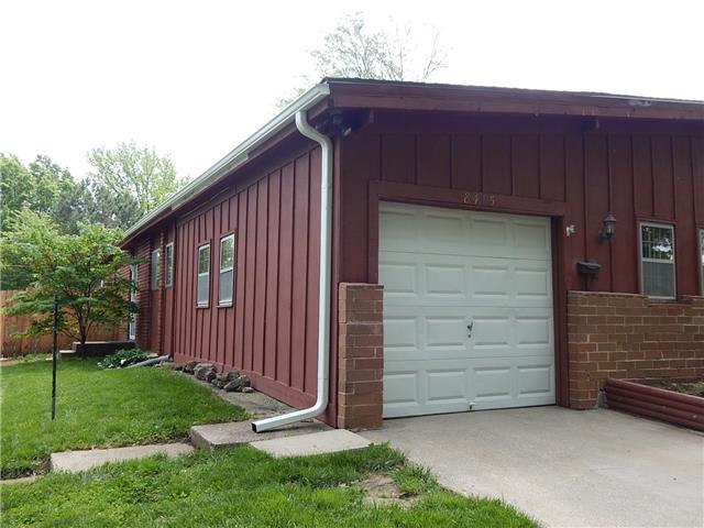 Photo 1 of 24 — 8415 KESSLER Lane, Overland Park, KS 66212