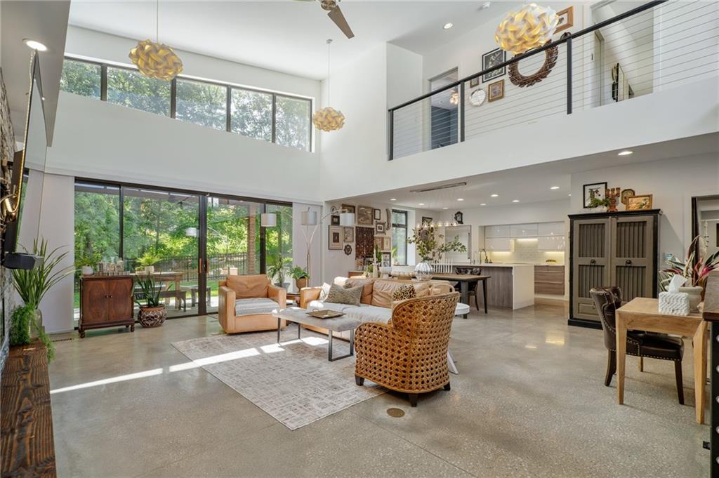 4717 CANAAN LAKE Circle