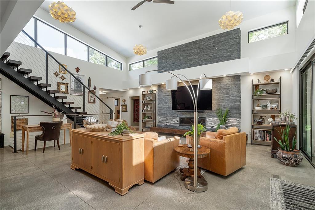 4717 CANAAN LAKE Circle