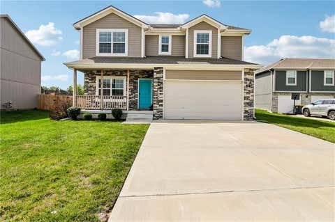 Photo of 1705 NW Hilltop Court, Grain Valley, MO 64029 (MLS # 2636778)