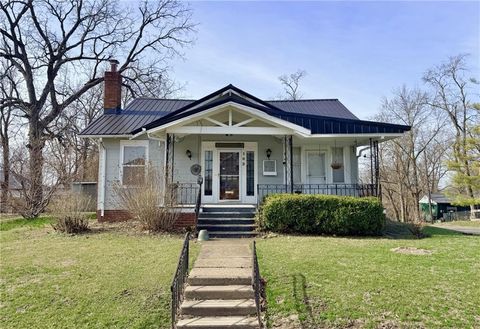 162 E 7th Street Trenton MO 64683