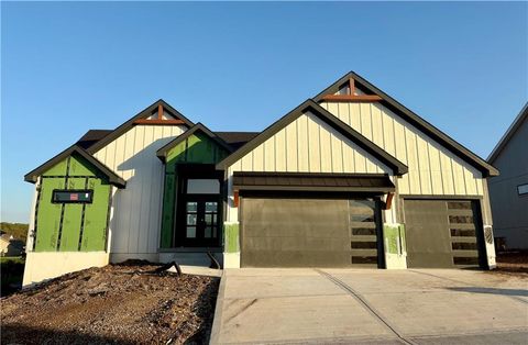 1401 Kintyre Court, Raymore, MO 64083 - #: 2552795