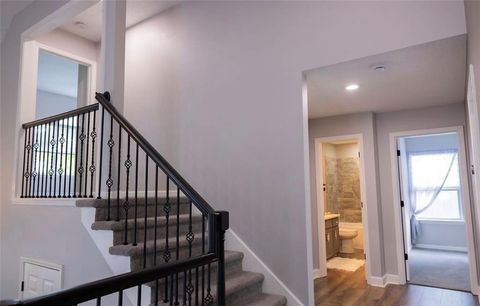 Tiny photo for 1122 Blue Bird Lane, Liberty, MO 64068 (MLS # 2623353)