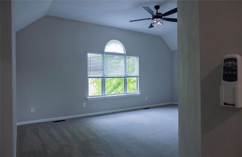 Tiny photo for 1122 Blue Bird Lane, Liberty, MO 64068 (MLS # 2623353)