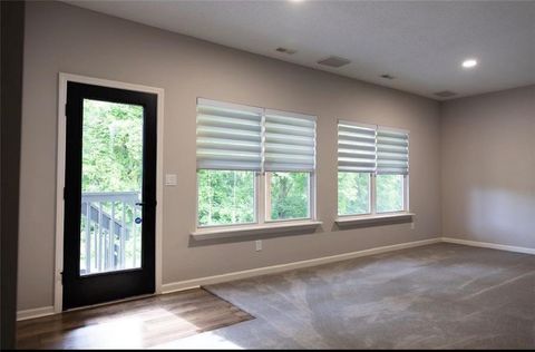 Tiny photo for 1122 Blue Bird Lane, Liberty, MO 64068 (MLS # 2623353)