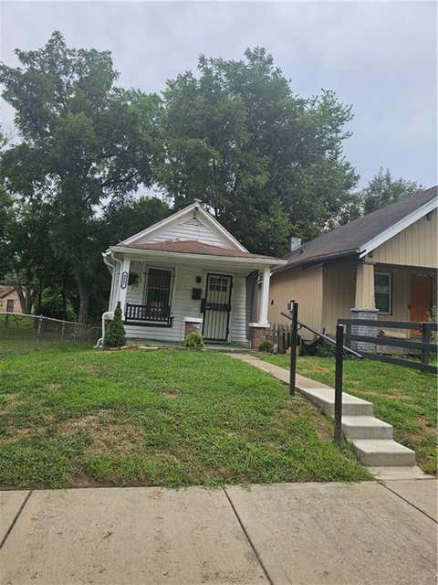 Photo of 4007 Park Avenue, Kansas City, MO 64130 (MLS # 2635550)