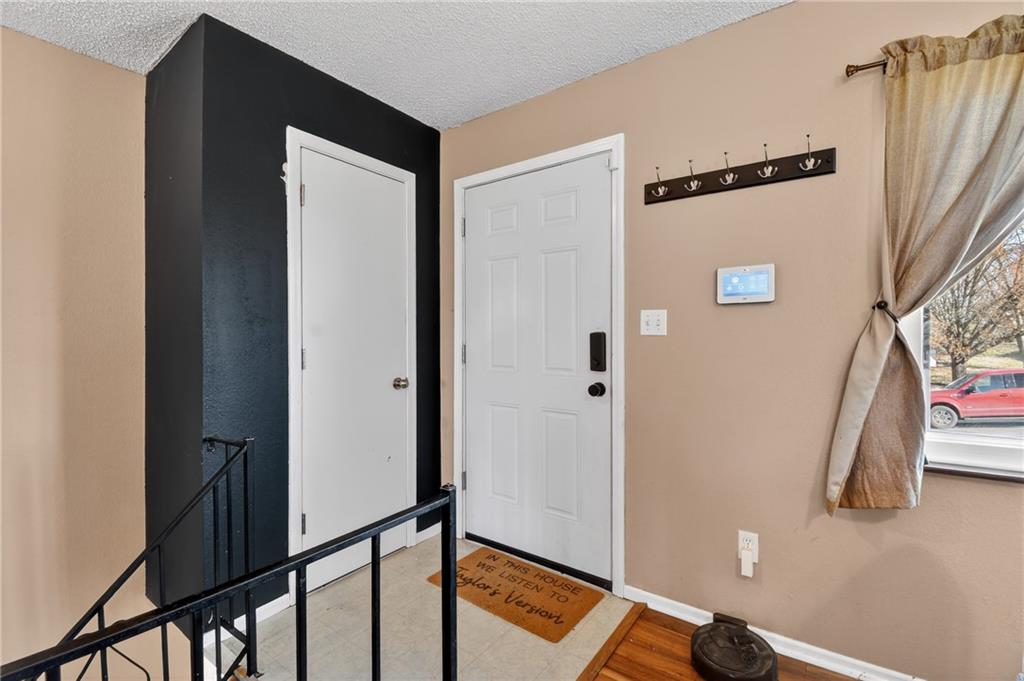 5012 NW Downing Street