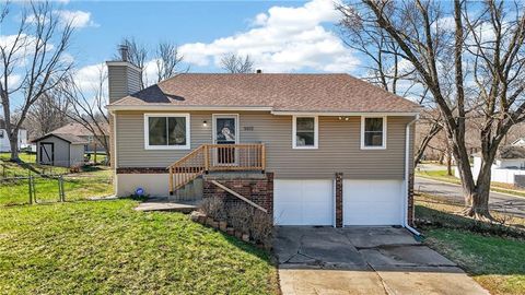 5012 NW Downing Street Blue Springs MO 64015