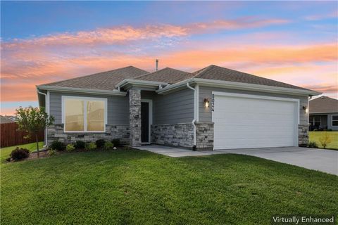 Photo of 8024 6th Street, Blue Springs, MO 64014 (MLS # 2621465)