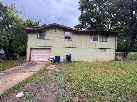 4027 E 45th Street, Kansas City, MO 64130 - MLS#: 2578221