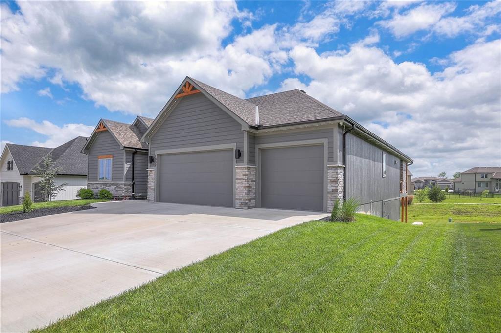1009 Old Hickory Road