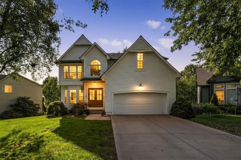 5150 Roundtree Street Shawnee KS 66226