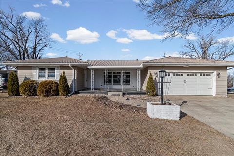 409 W Main Street, Maysville, MO 64469 - #: 2595941