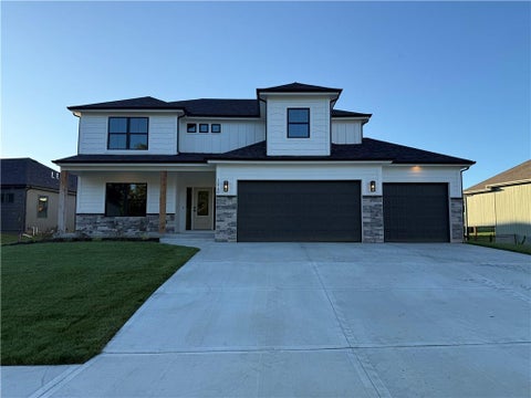 MLS: 2582846