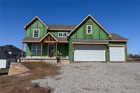 22076 W 99th Terrace Lenexa KS 66220