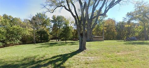 11719 S Hunt Road Lone Jack MO 64070