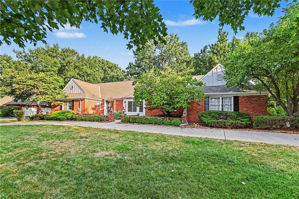 3518 W 100th Terrace