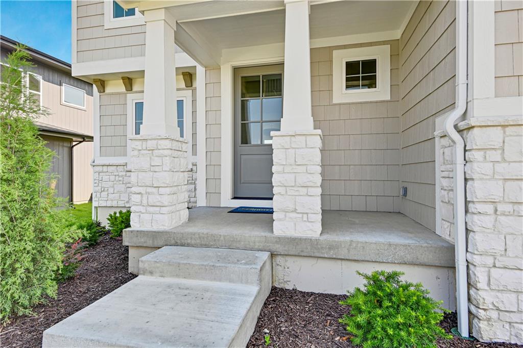 21902 W 99th Terrace