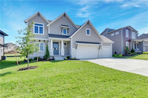 21902 W 99th Terrace Lenexa KS 66220