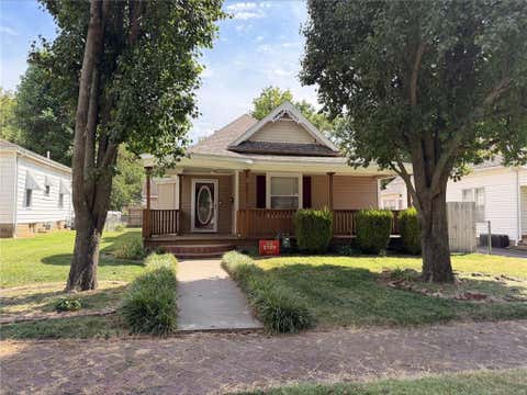 Photo of 713 W 1st Street, Pittsburg, KS 66762 (MLS # 2637802)