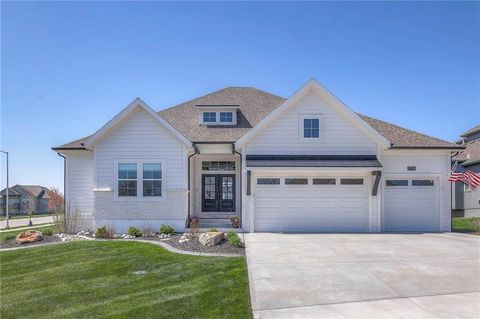 17220 Parkhill Street Overland Park KS 66221