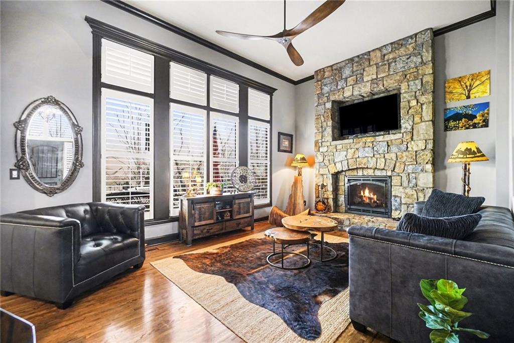 10009 N Euclid Avenue