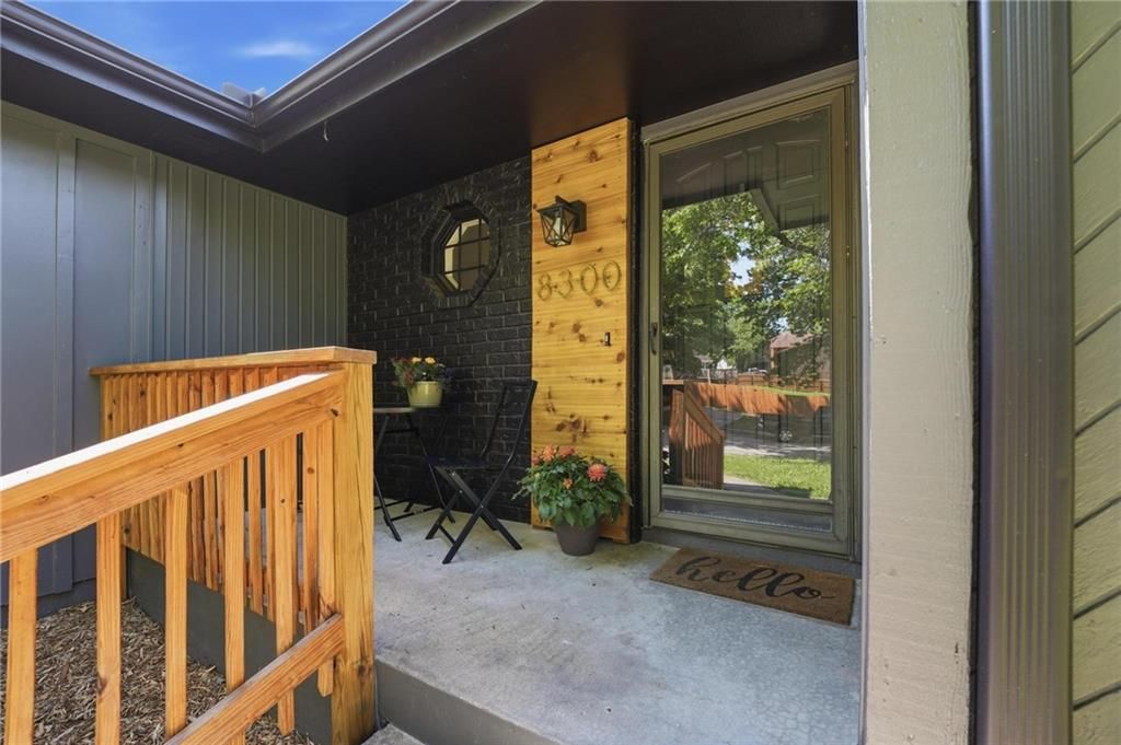 Photo of 8300 N Virginia Avenue, Kansas City, MO 64118 (MLS # 2618754)