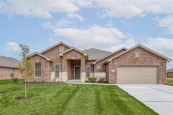 18525 W 195TH ST, SPRING HILL, KS 66083 - Image 886ebe45e6e0754455e5fcc4bfe63a87/919281907