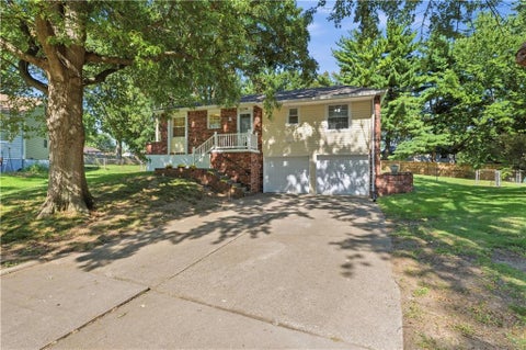 2728 NW Pembroke Place, Blue Springs, MO 64015 - MLS#: 2637130