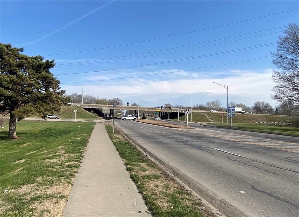 10306 Blue Ridge Boulevard