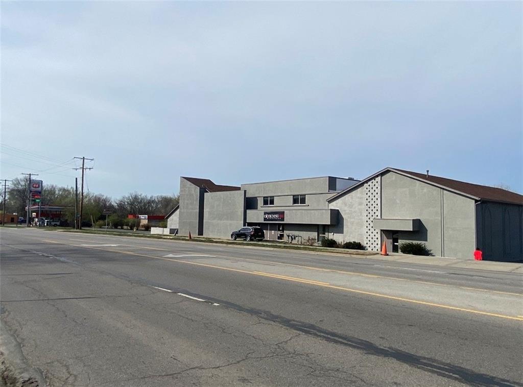 10306 Blue Ridge Boulevard