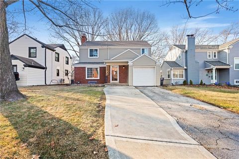 6820 Holmes Road Kansas City MO 64131