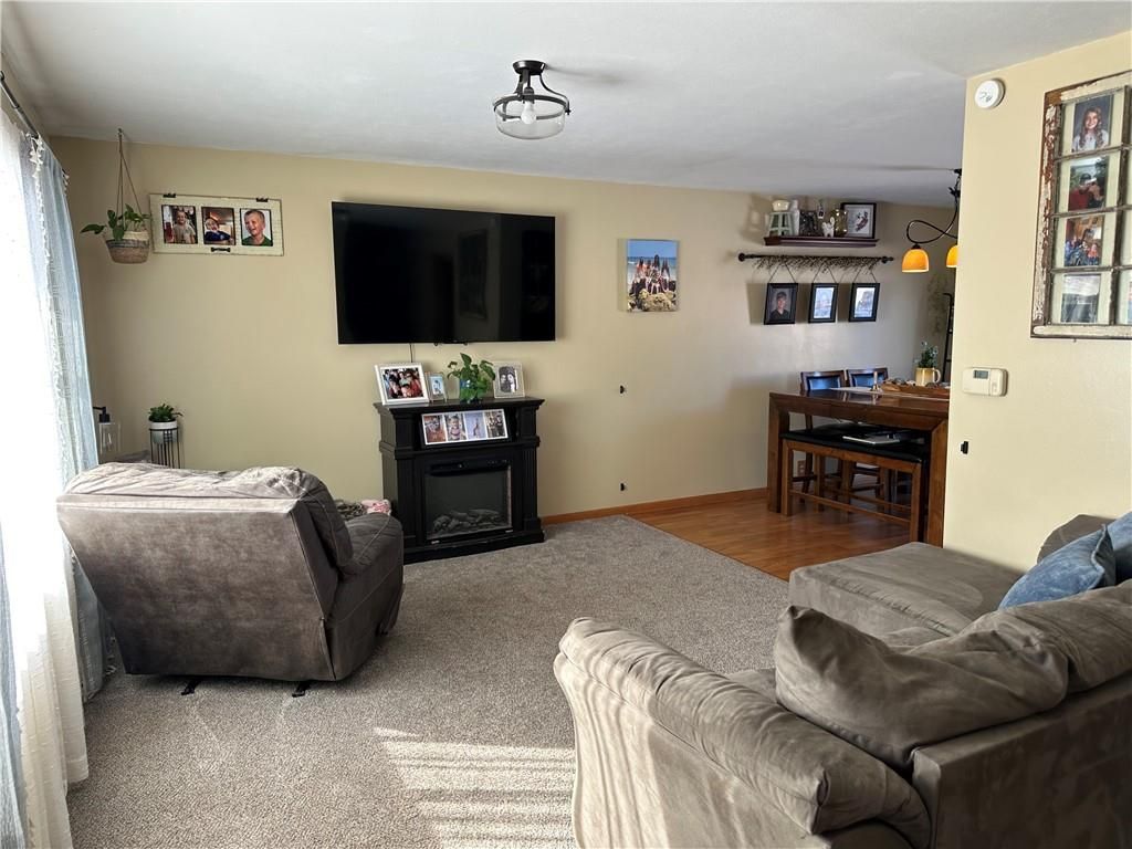 Photo of 166 Crescent Drive, Chillicothe, MO 64601 (MLS # 2598190)